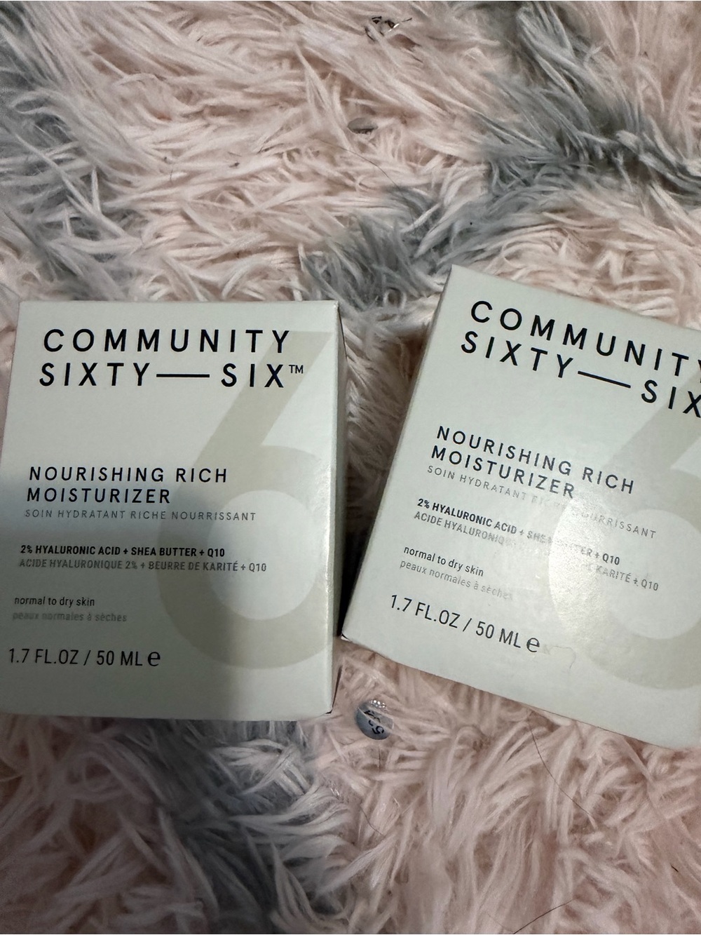 Community six 2 Nourishing Rich Moisturizer - Pink